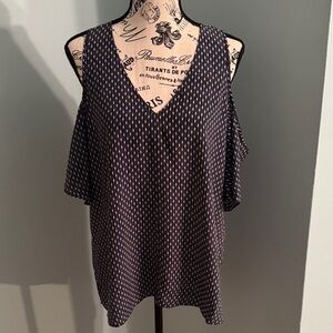 Stylish Black and White Women's Top